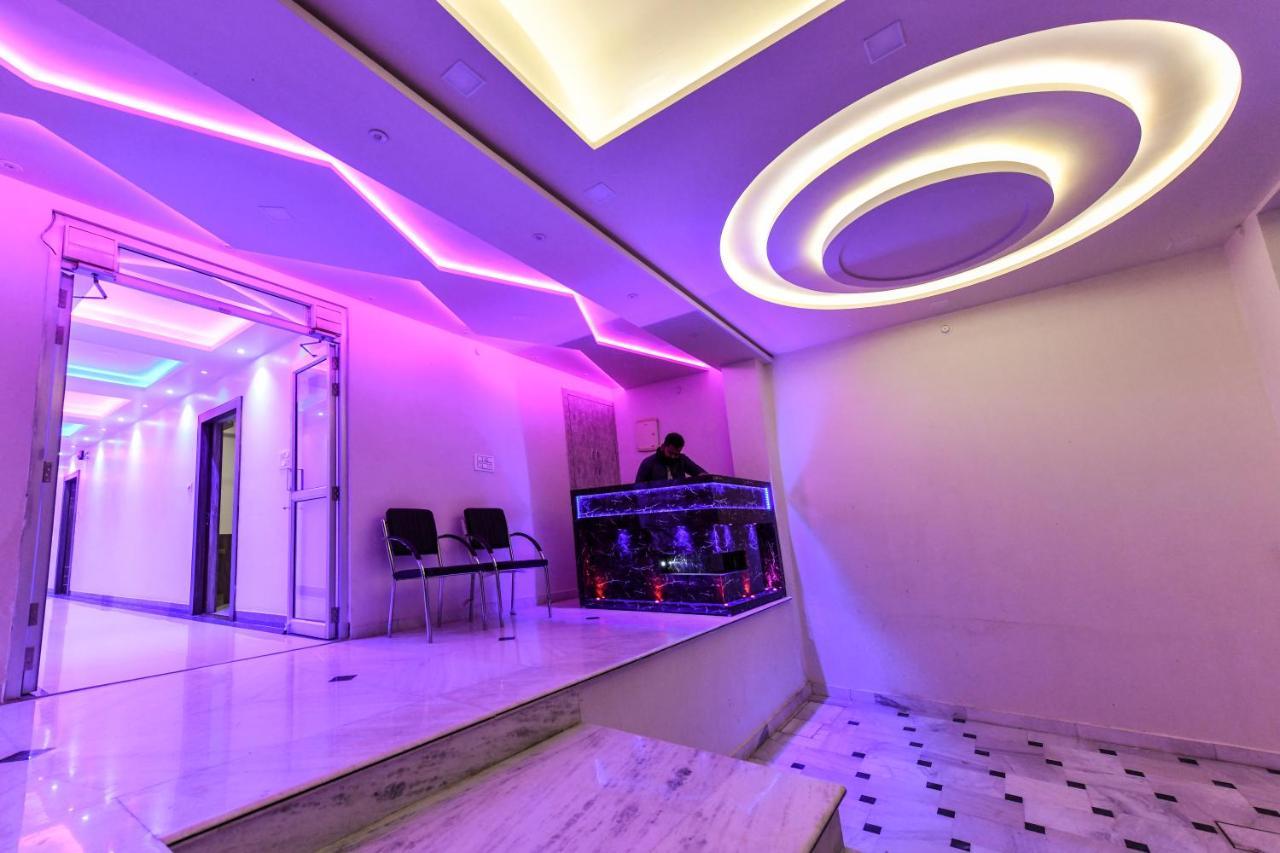 Hn Palace Homestay Agra  Esterno foto