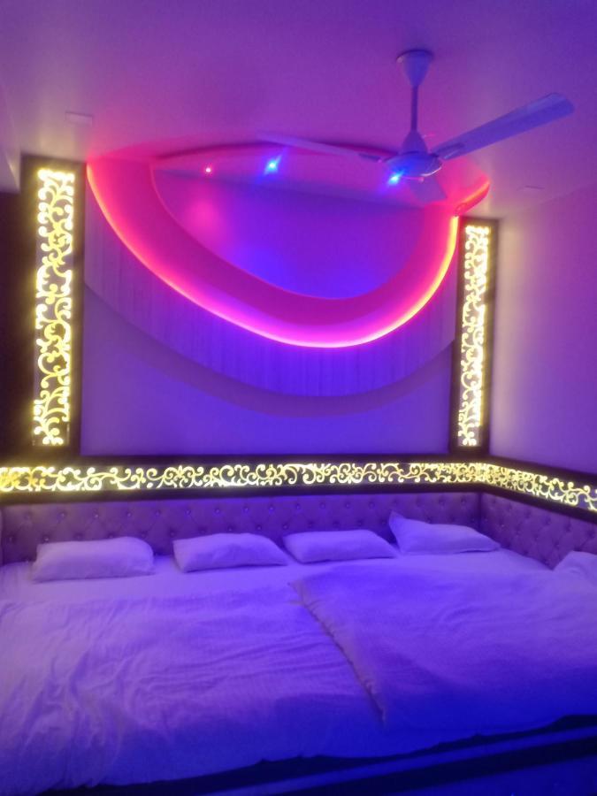 Hn Palace Homestay Agra  Esterno foto