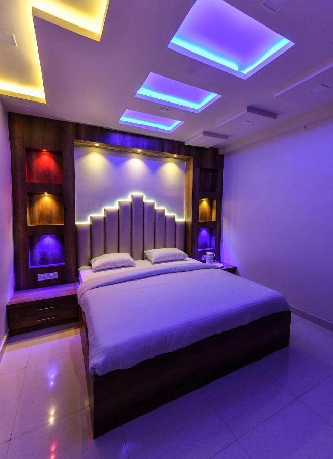 Hn Palace Homestay Agra  Esterno foto