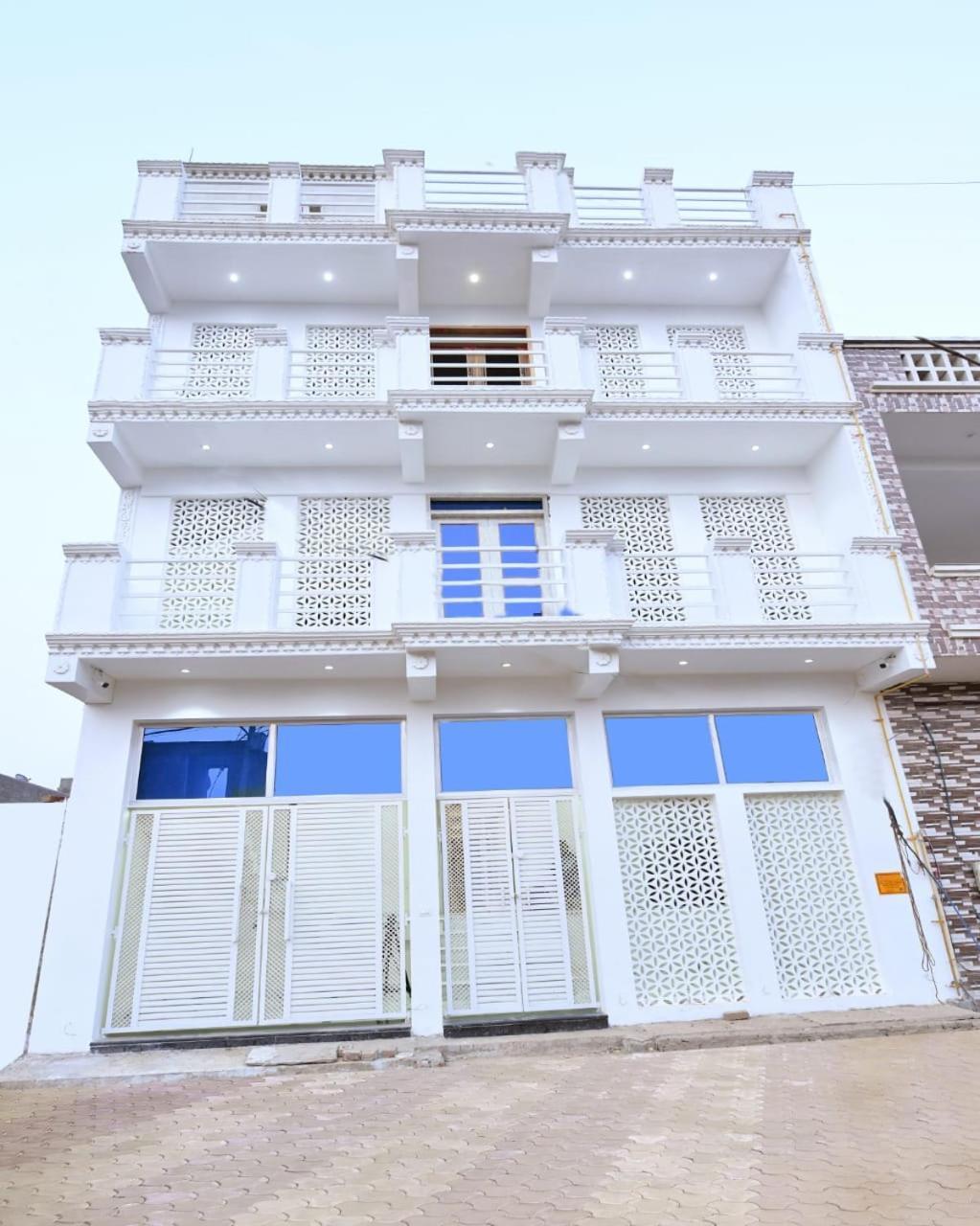 Hn Palace Homestay Agra  Esterno foto